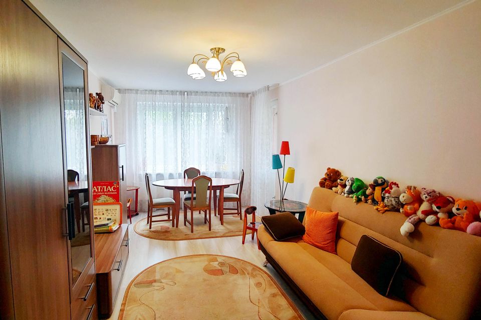 Продаётся 3-комнатная квартира, 73.9 м²