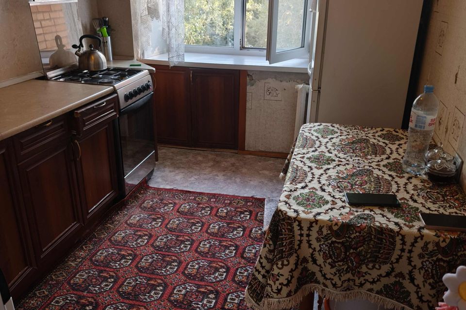 Продаётся 3-комнатная квартира, 59.9 м²