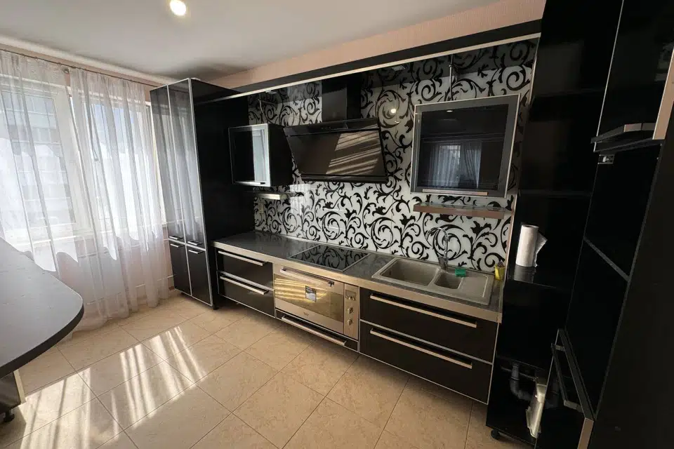 Продаётся 3-комнатная квартира, 80.6 м²