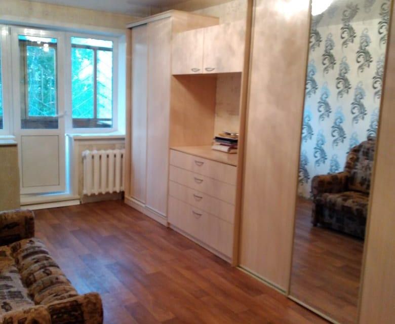 Продаётся 3-комнатная квартира, 58.8 м²