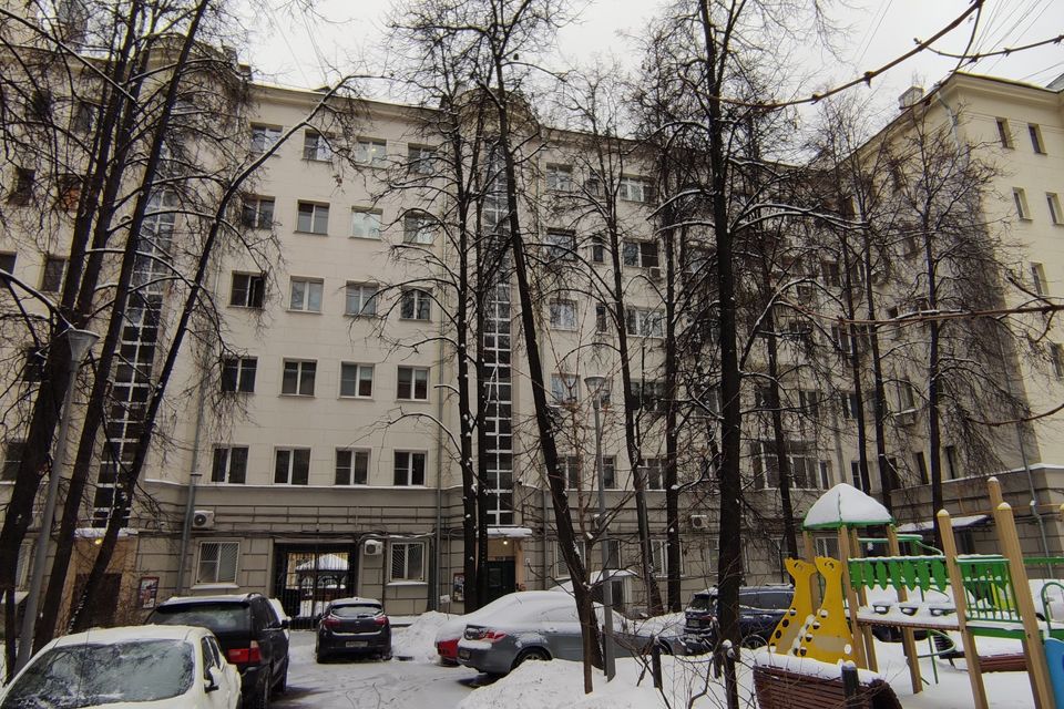 Продаётся 2-комнатная квартира, 65.2 м²