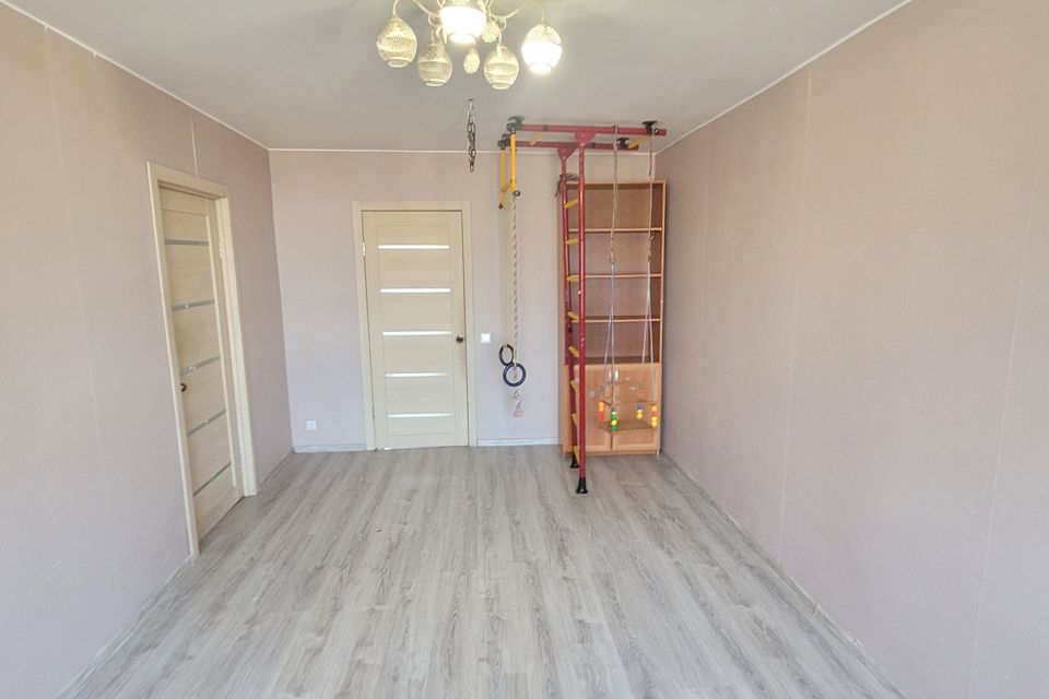Продаётся 3-комнатная квартира, 62 м²