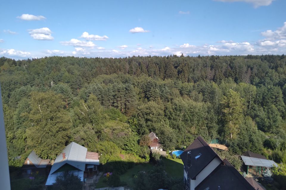 Продаётся 2-комнатная квартира, 57.4 м²