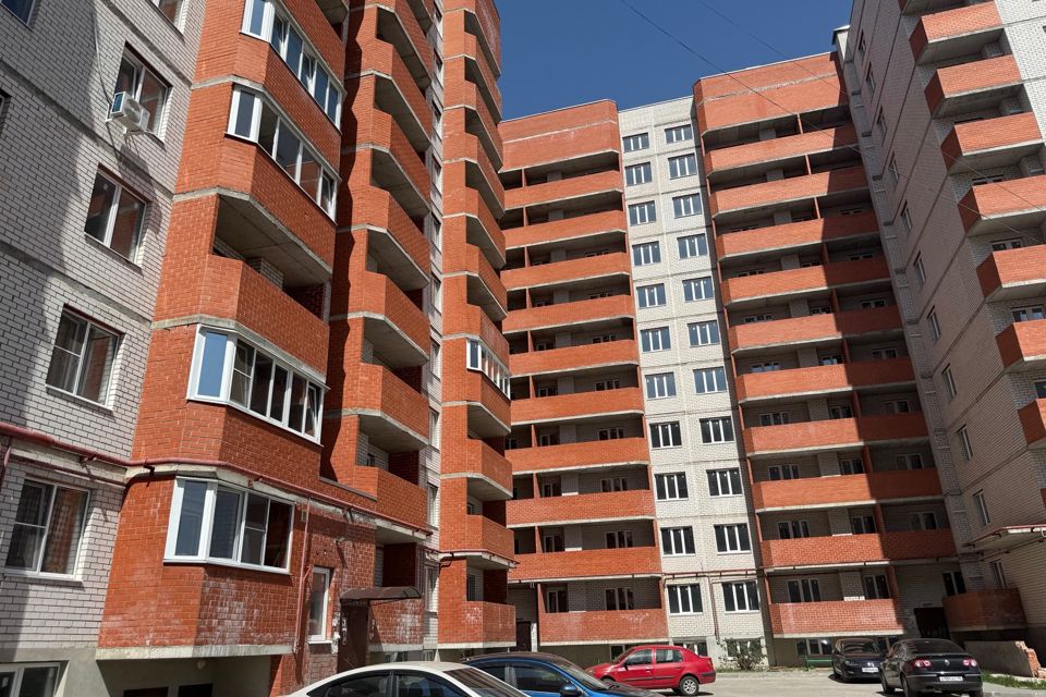 Продаётся 1-комнатная квартира, 50.75 м²