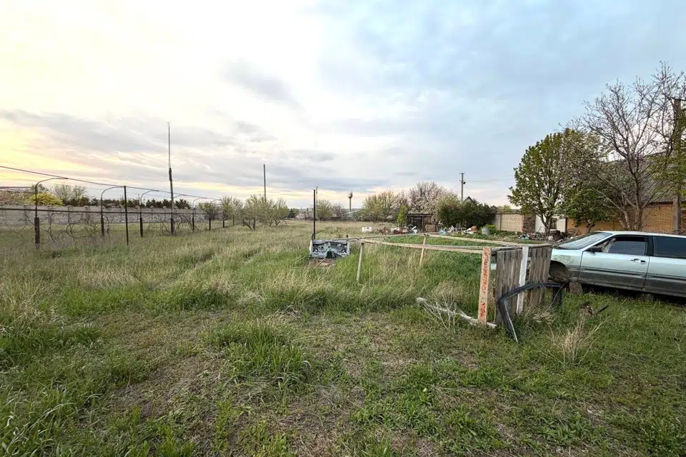 Продаётся участок, 10 сот., ИЖС