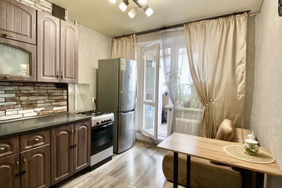 Продаётся 1-комнатная квартира, 37.2 м²