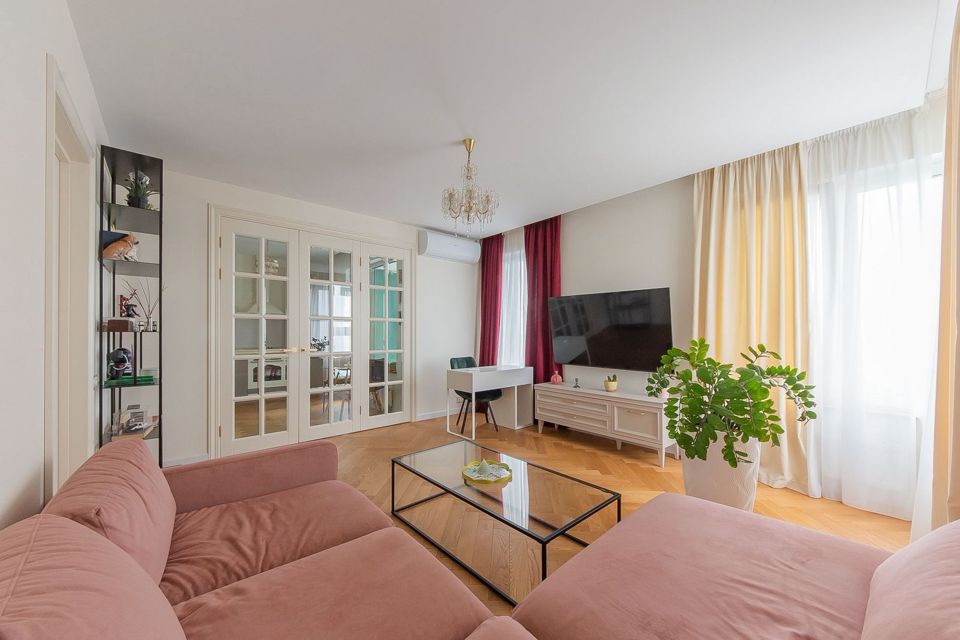 Продаётся 2-комнатная квартира, 61 м²