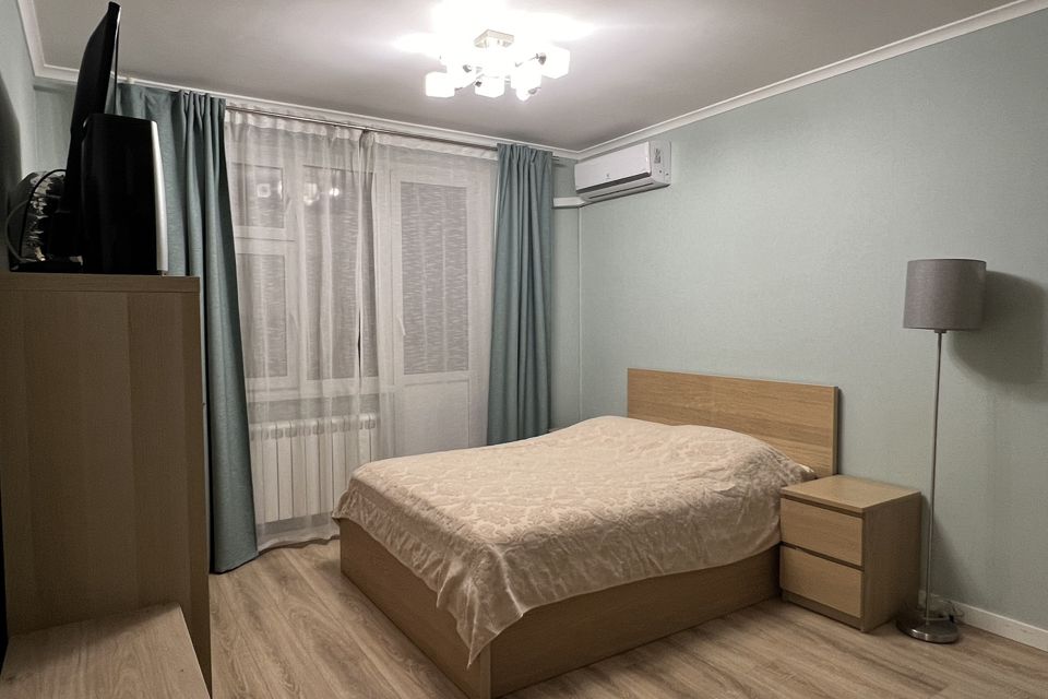 Продаётся 1-комнатная квартира, 37.7 м²