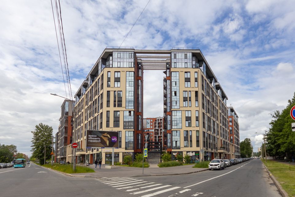 Продаётся 1-комнатная квартира, 42.8 м²