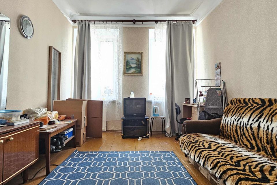 Продаётся 4-комнатная квартира, 82.4 м²