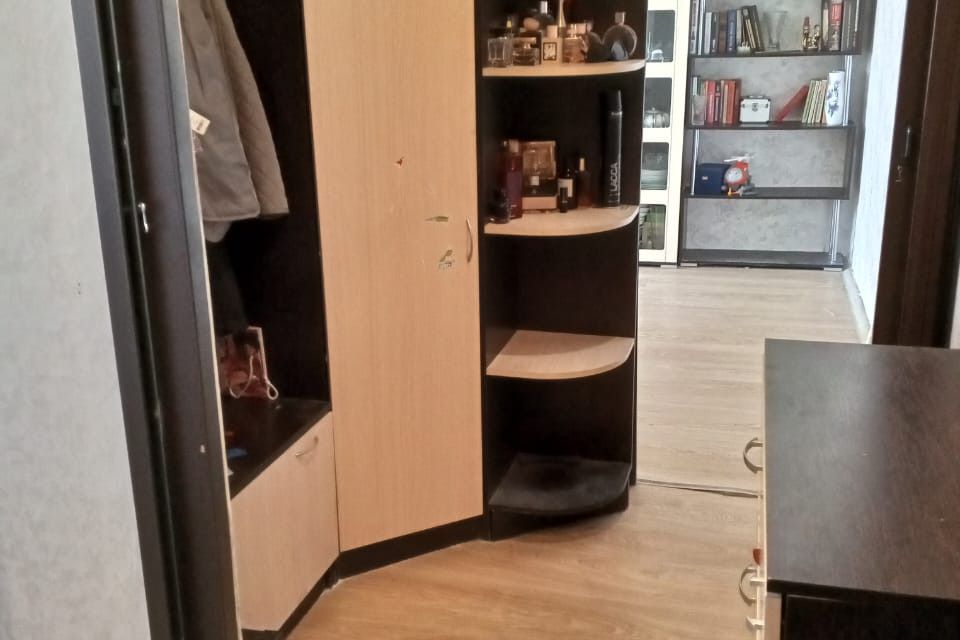Продаётся 3-комнатная квартира, 56.6 м²