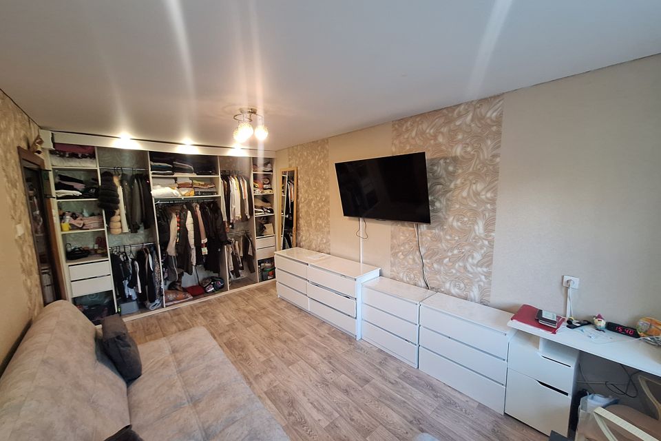 Продаётся комната в 1-комн. квартире, 16.5 м²