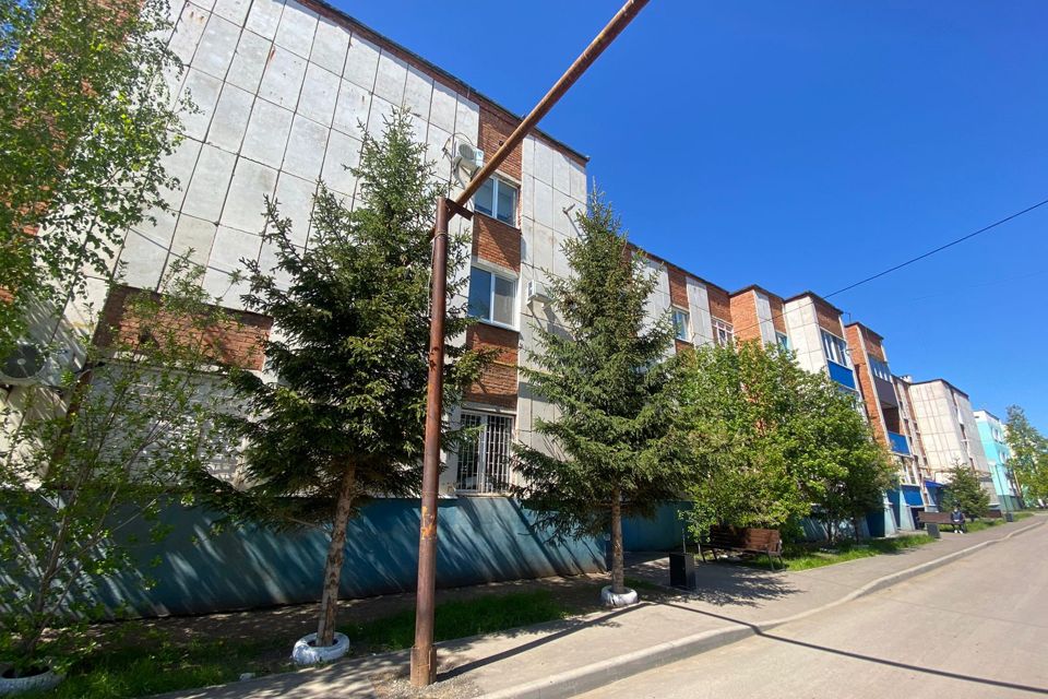 Продаётся 4-комнатная квартира, 80.9 м²