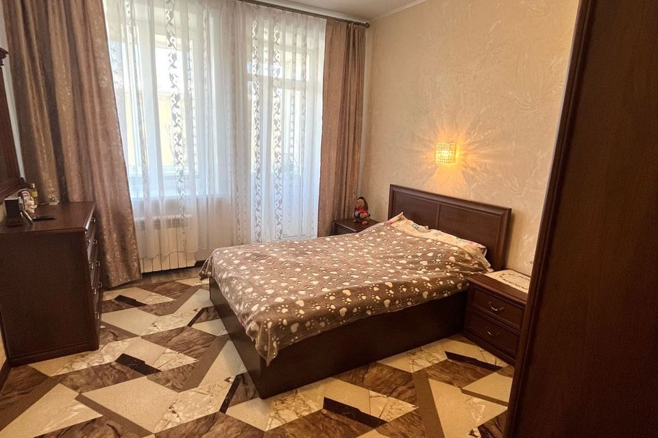 Продаётся 2-комнатная квартира, 55.3 м²