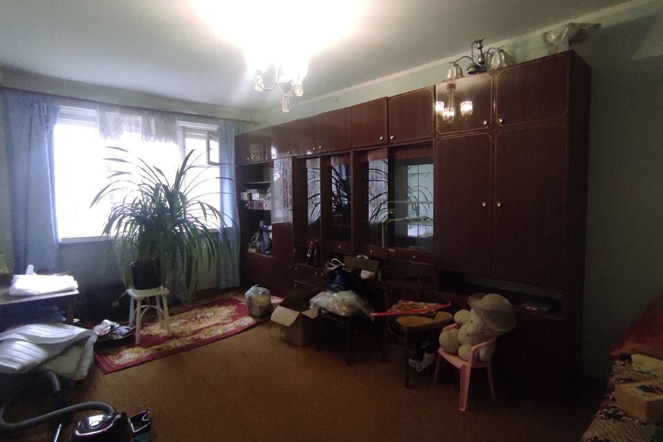 Продаётся 3-комнатная квартира, 61.6 м²