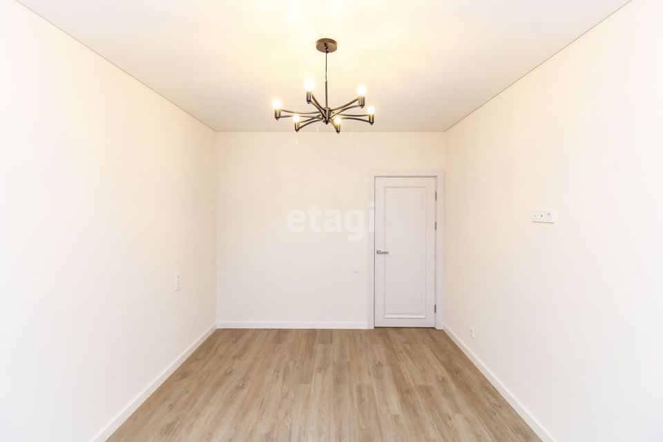 Продаётся 3-комнатная квартира, 69.8 м²