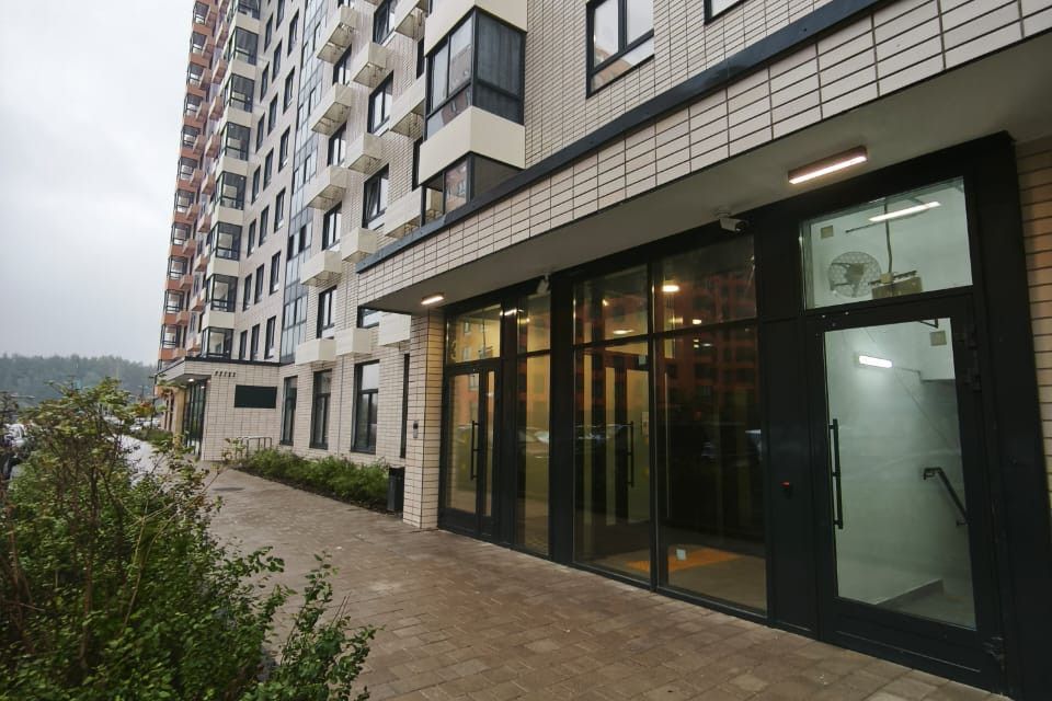 Продаётся 2-комнатная квартира, 68.23 м²