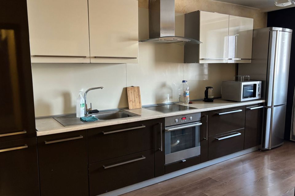 Продаётся 3-комнатная квартира, 87.9 м²