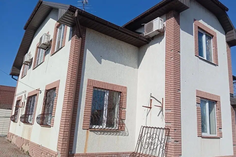 Продаётся 2-этажный дом, 246.3 м²