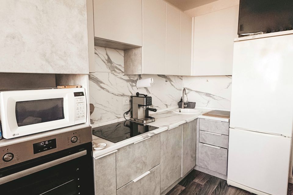 Продаётся 1-комнатная квартира, 39.7 м²