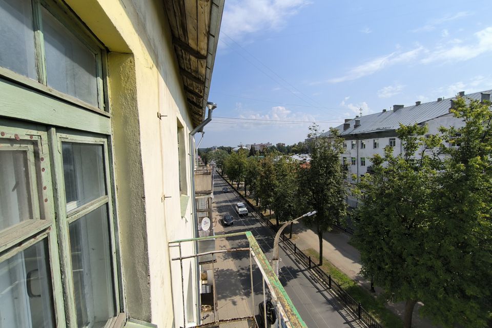 Продаётся 2-комнатная квартира, 55.5 м²