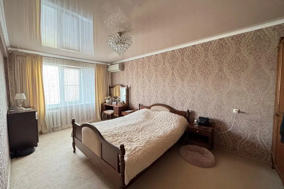 Продаётся 3-комнатная квартира, 68.5 м²