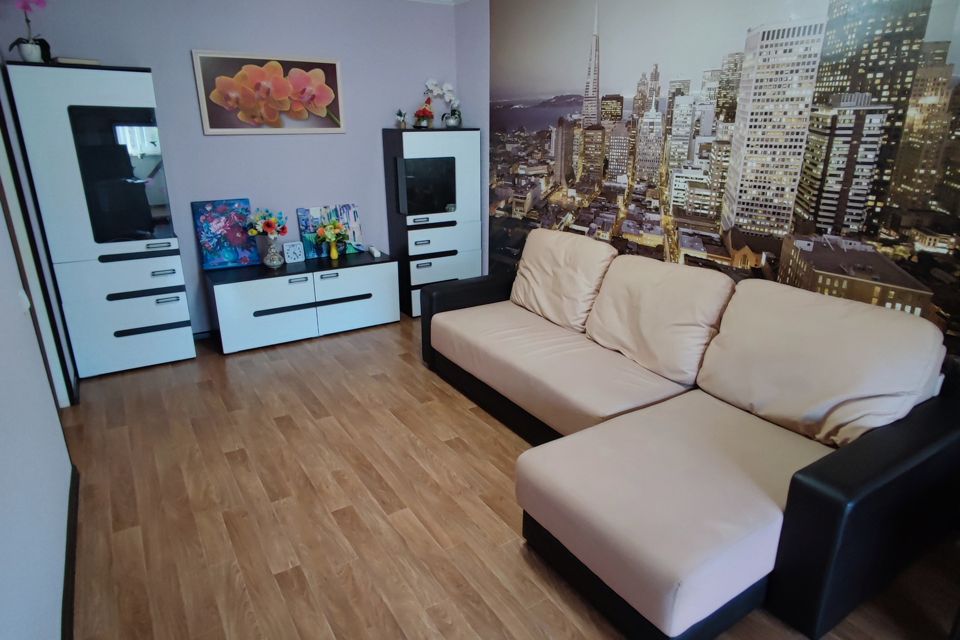 Продаётся 1-комнатная квартира, 37.9 м²
