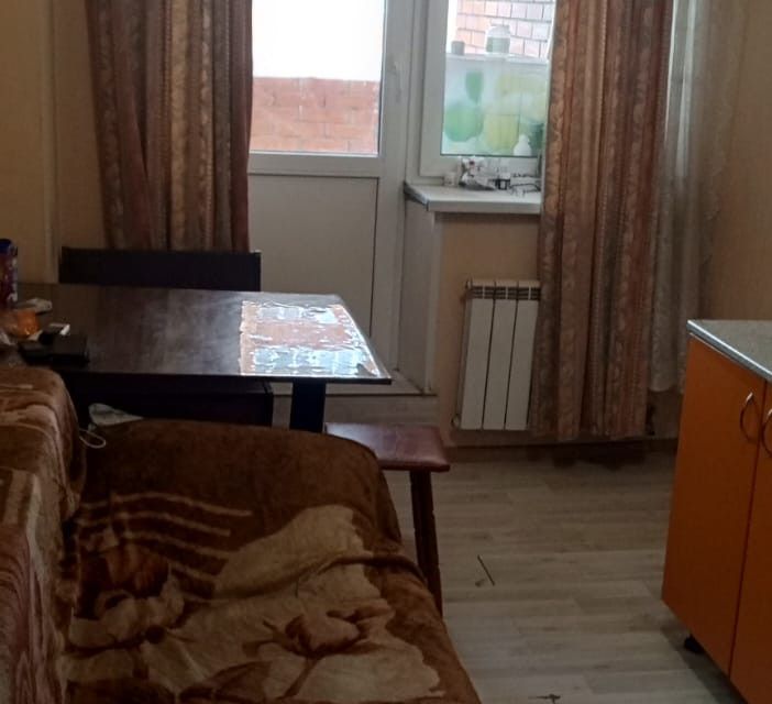 Продаётся 1-комнатная квартира, 39.2 м²