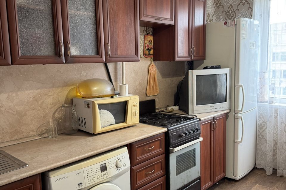 Продаётся 3-комнатная квартира, 63 м²