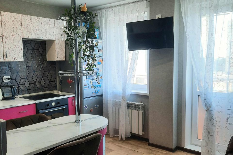 Продаётся 2-комнатная квартира, 67.7 м²