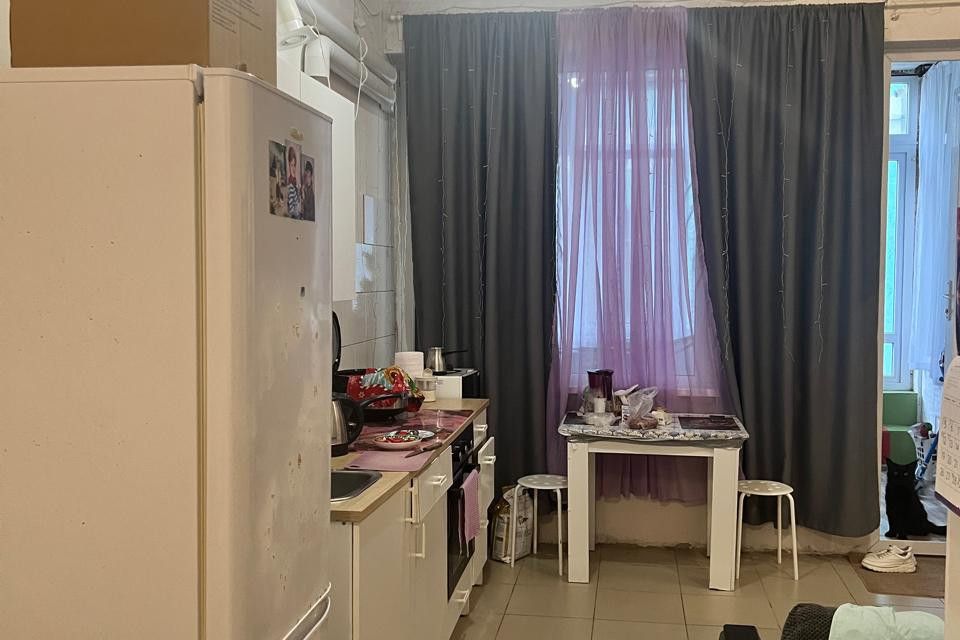 Продаётся 2-комнатная квартира, 67.2 м²