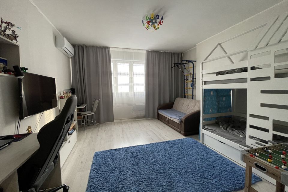Продаётся 1-комнатная квартира, 44.1 м²