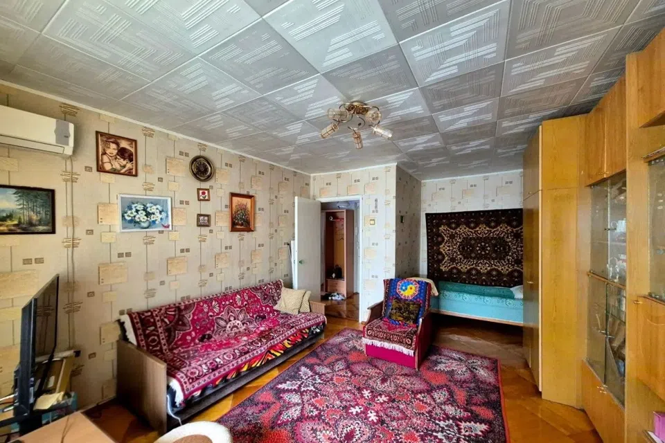 Продаётся 1-комнатная квартира, 35.6 м²