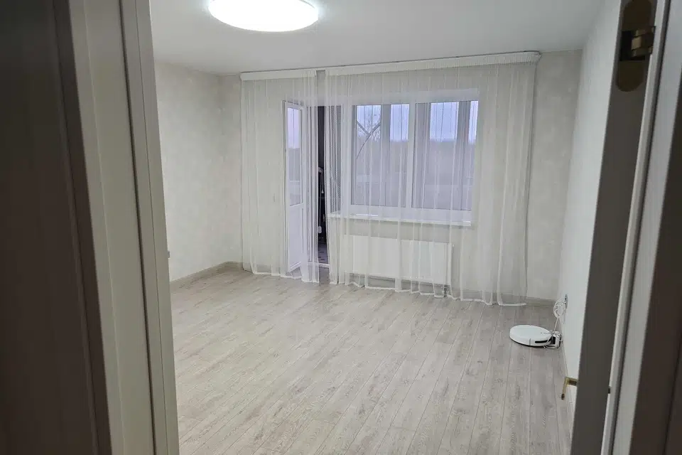 Продаётся 4-комнатная квартира, 150.5 м²