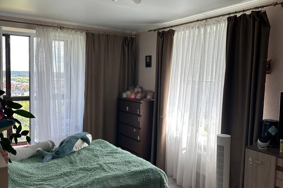 Продаётся 2-комнатная квартира, 56.9 м²
