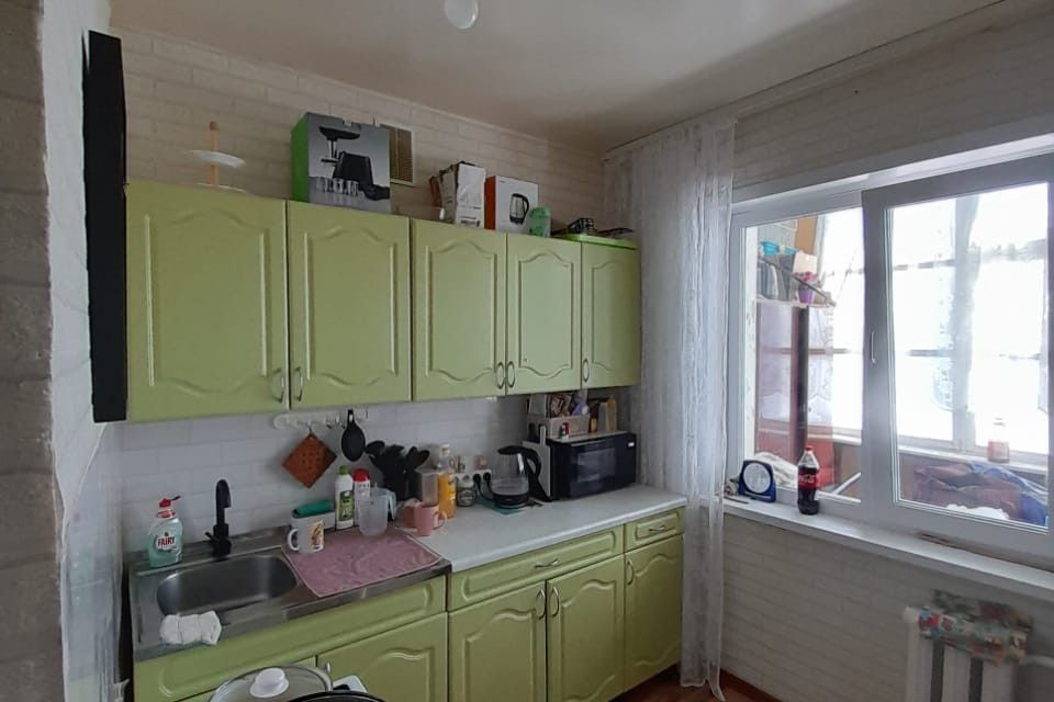 Продаётся 3-комнатная квартира, 57.8 м²