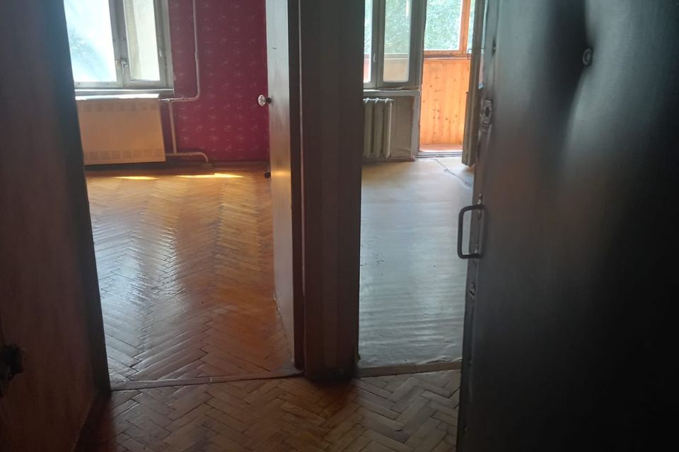 Продаётся 1-комнатная квартира, 37 м²