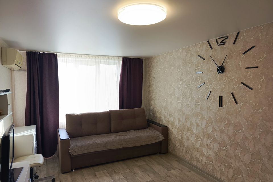 Продаётся 1-комнатная квартира, 35.2 м²