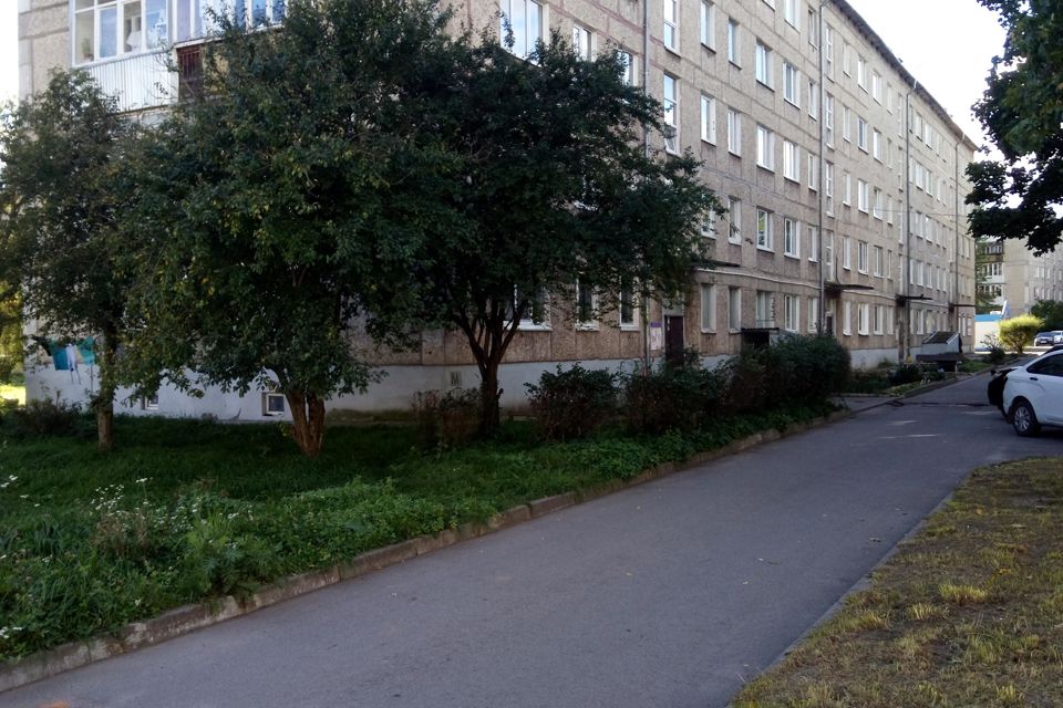 Продаётся 4-комнатная квартира, 62.8 м²