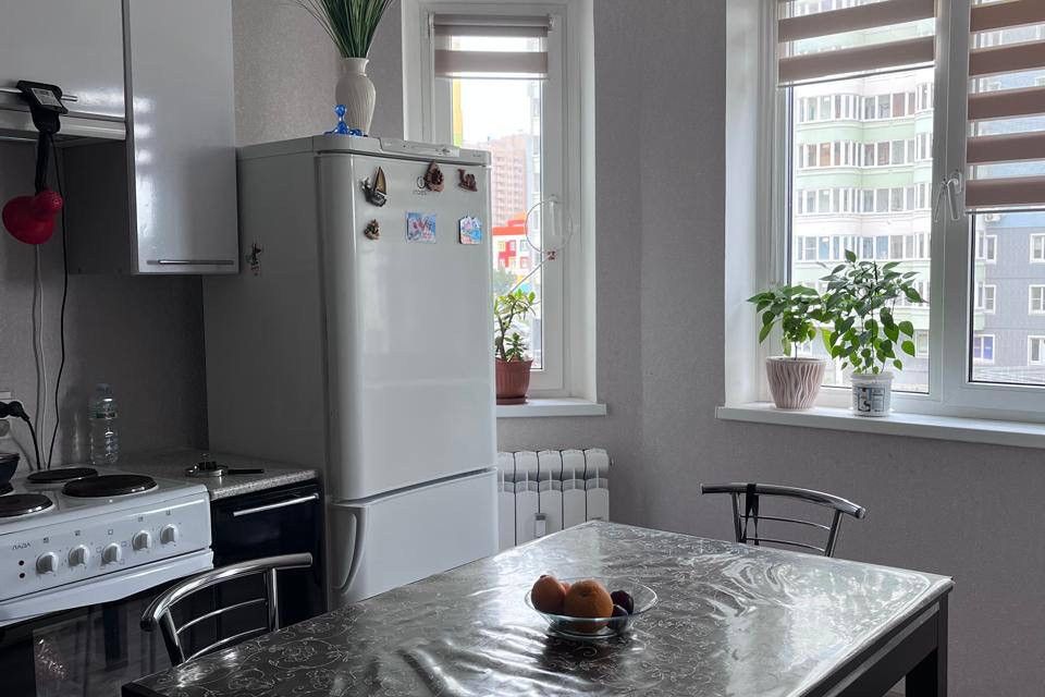 Продаётся 2-комнатная квартира, 58.4 м²
