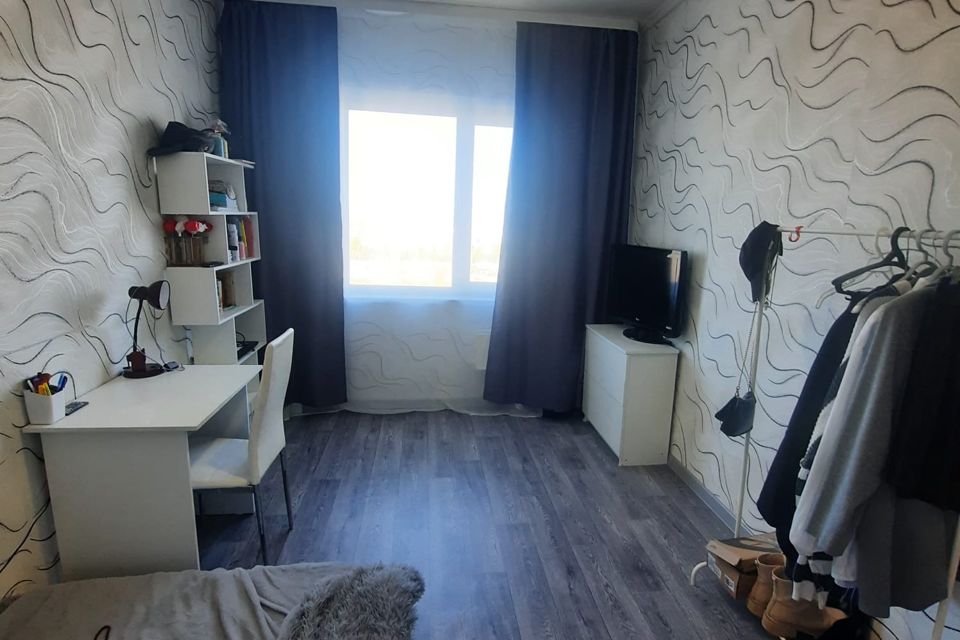 Продаётся 3-комнатная квартира, 70.4 м²