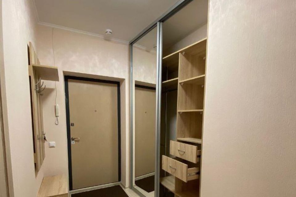 Сдаётся 1-комнатная квартира, 38 м²