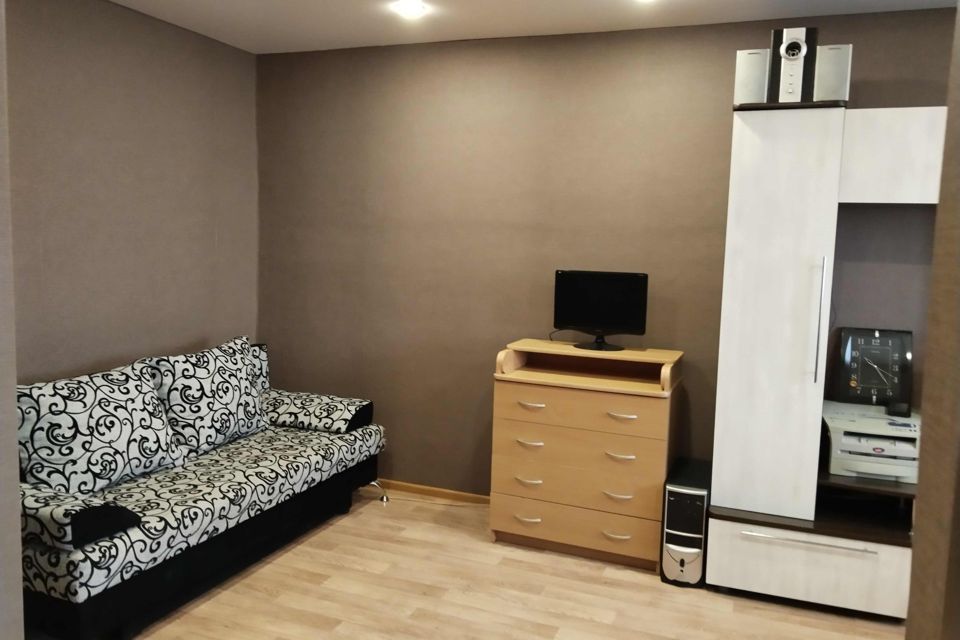 Продаётся 1-комнатная квартира, 32 м²