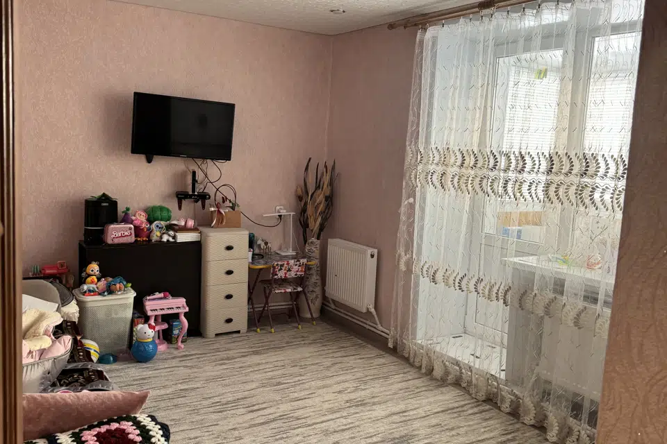 Продаётся 2-комнатная квартира, 40.6 м²