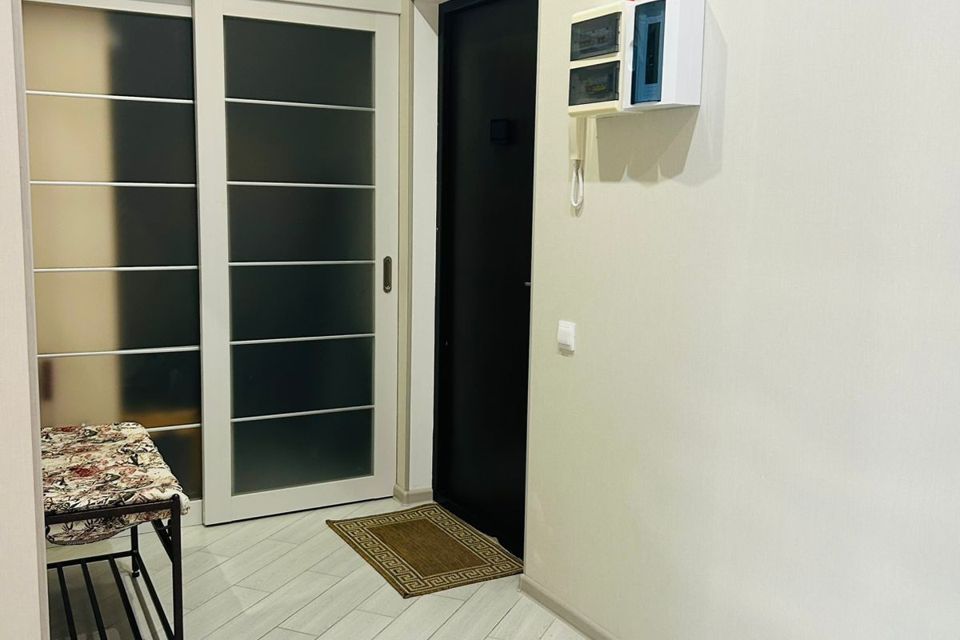 Продаётся 2-комнатная квартира, 66.7 м²