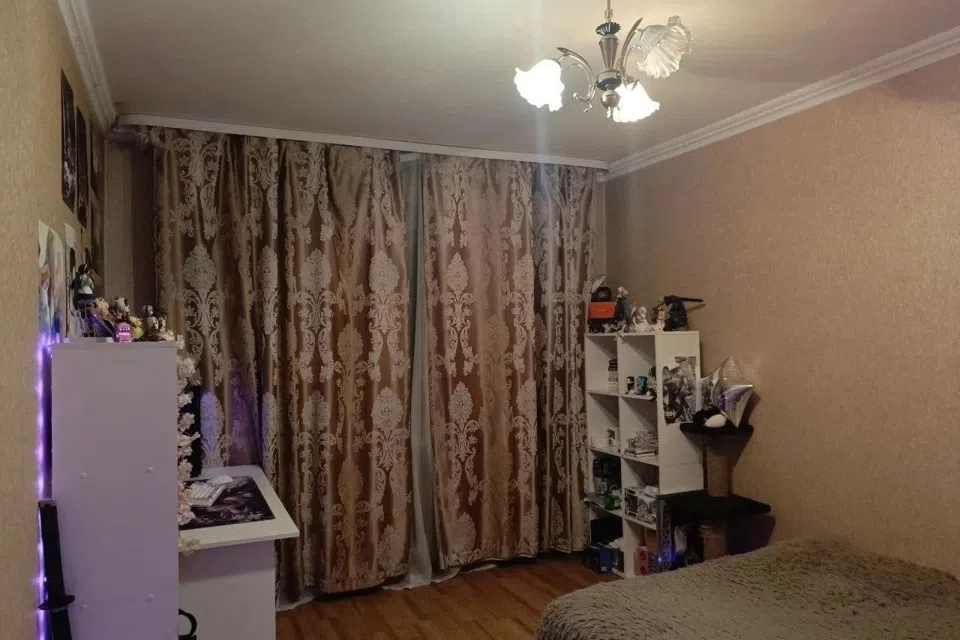 Продаётся 3-комнатная квартира, 65 м²