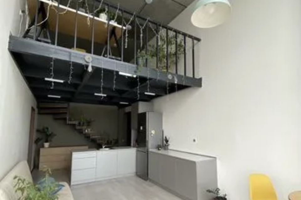 Продаётся 2-комнатная квартира, 77.9 м²