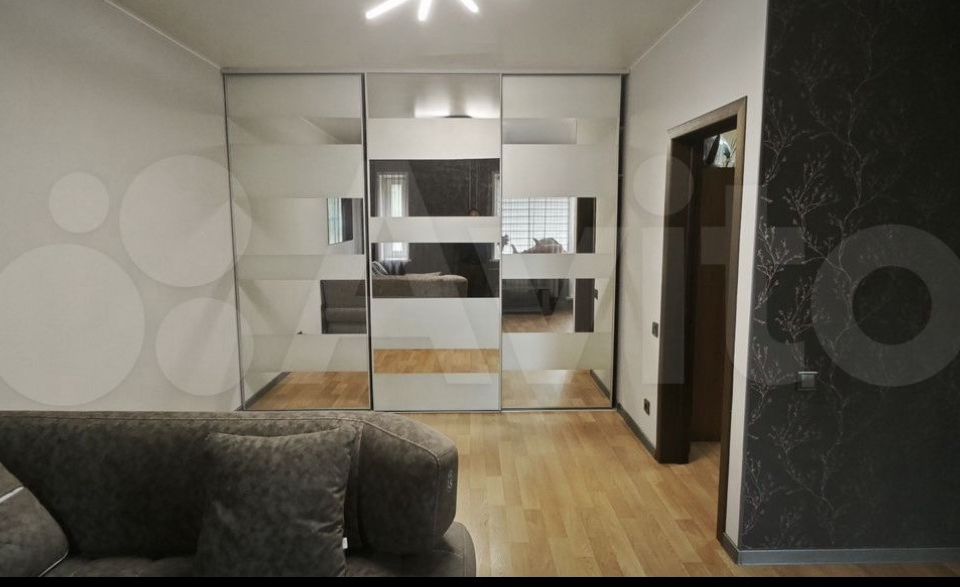Продаётся 1-комнатная квартира, 48 м²