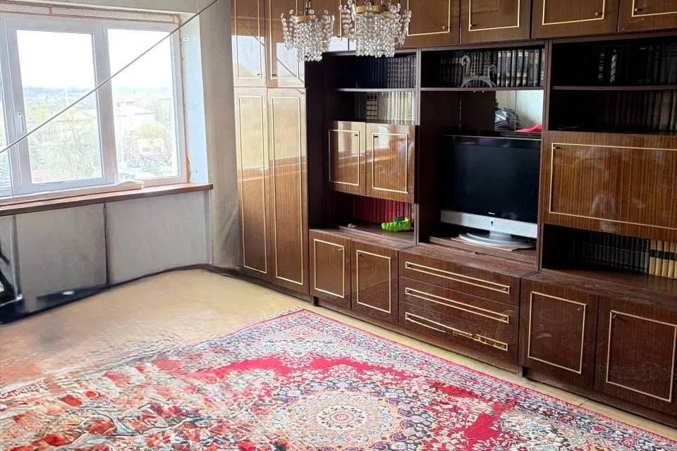 Продаётся 3-комнатная квартира, 64 м²
