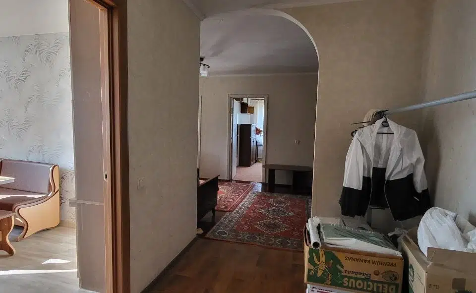 Продаётся 4-комнатная квартира, 70 м²